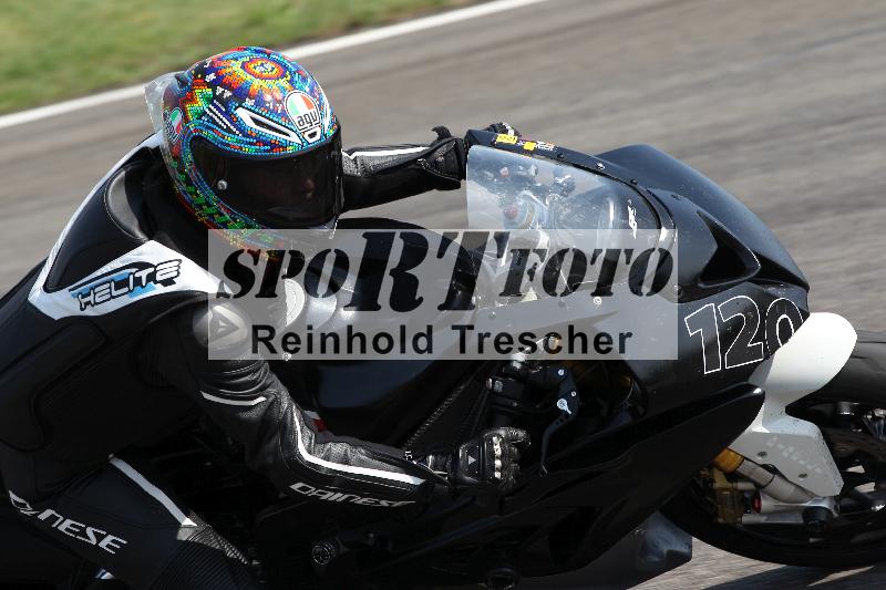 /Archiv-2022/06 15.04.2022 Speer Racing ADR/Gruppe gelb/120